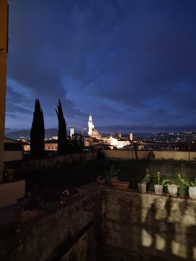 Апартаменты Ardy, Il Granduca Di Ponte Vecchio Флоренция Экстерьер фото